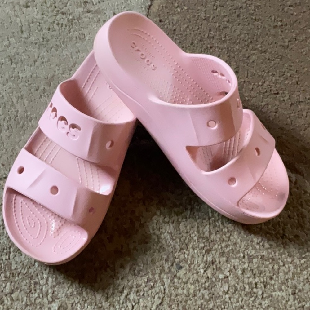 CROCS Baby Pink Women’s sandals